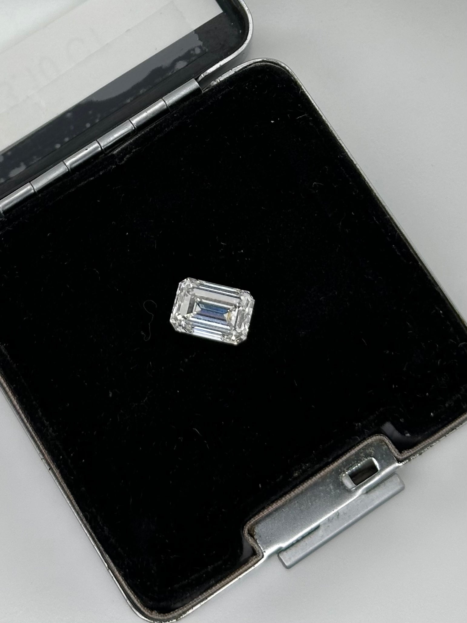 IGI 3.10CT Emerald LAB Diamond