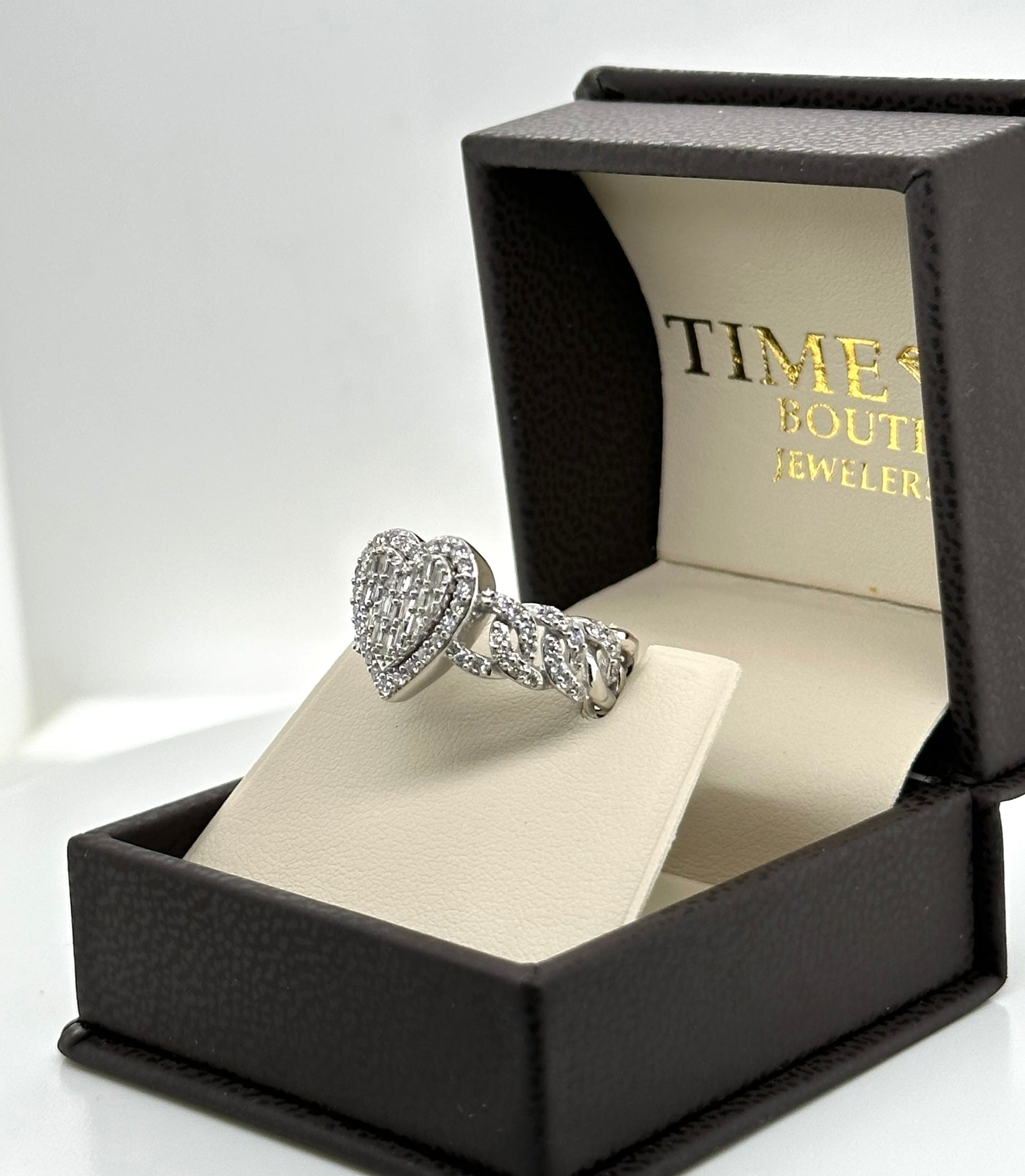 0.80CT Diamond Heart 10K Ring