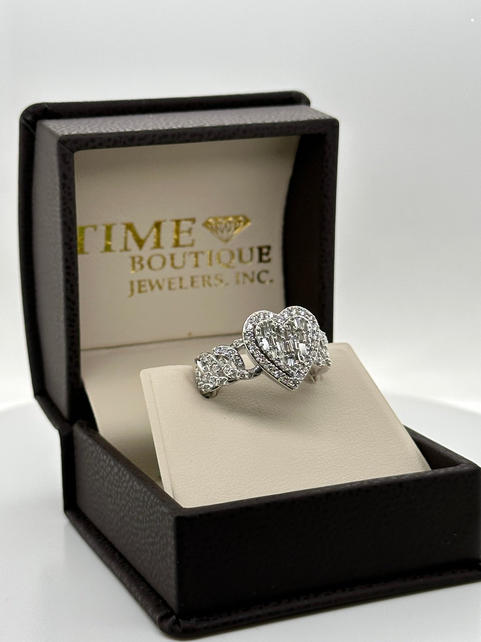 0.80CT Diamond Heart 10K Ring