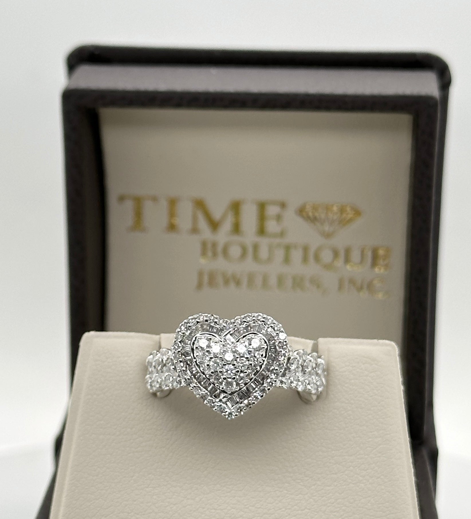 1.00CT Diamond Heart 10K Ring