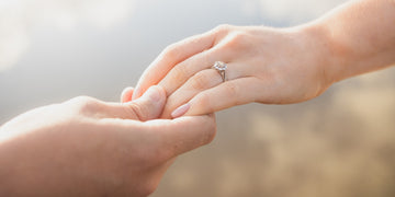 Illustration of a Promise Ring with a Heart Symbol