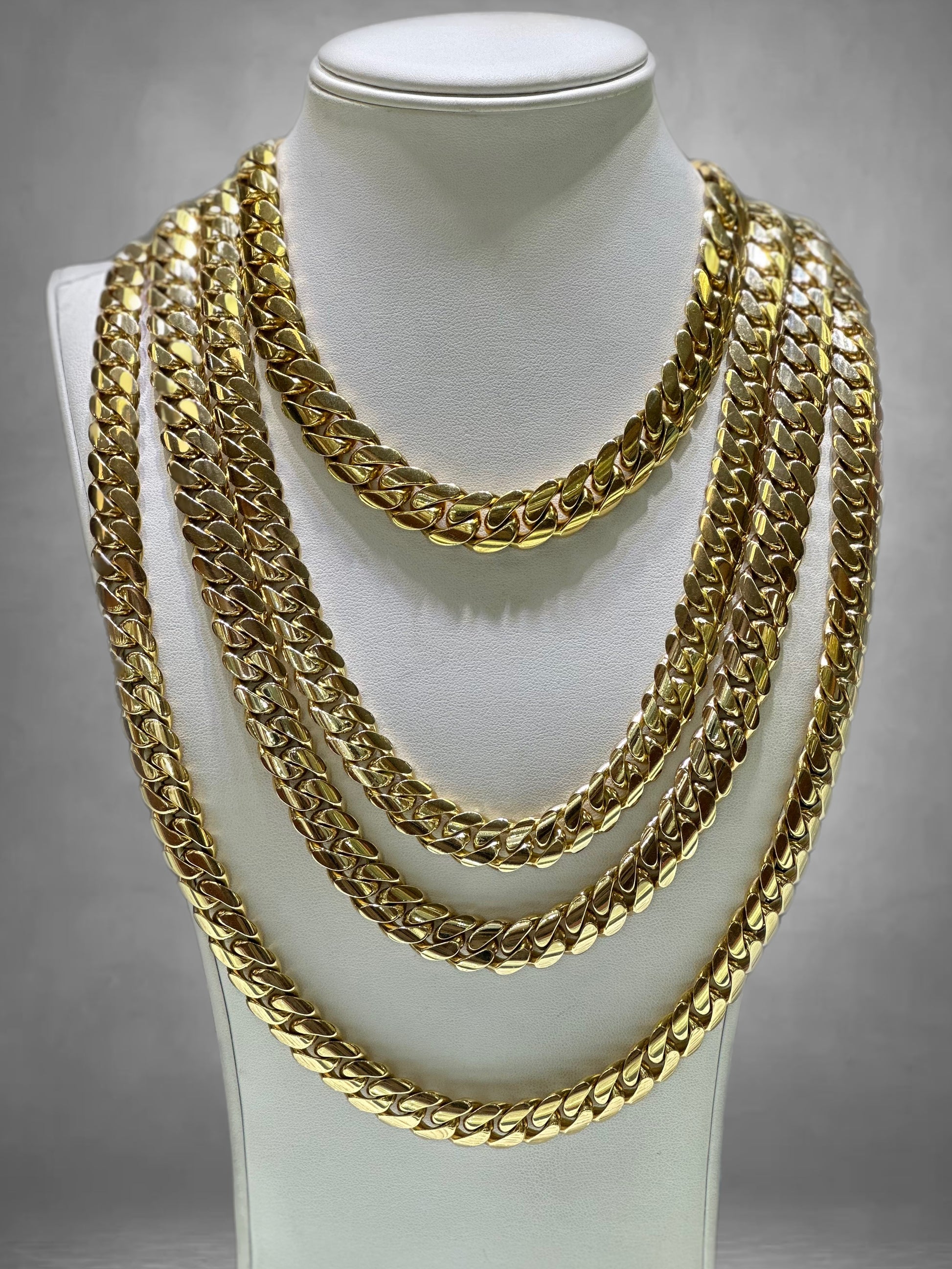 10K Yellow Gold Cuban Link Chain 14mm