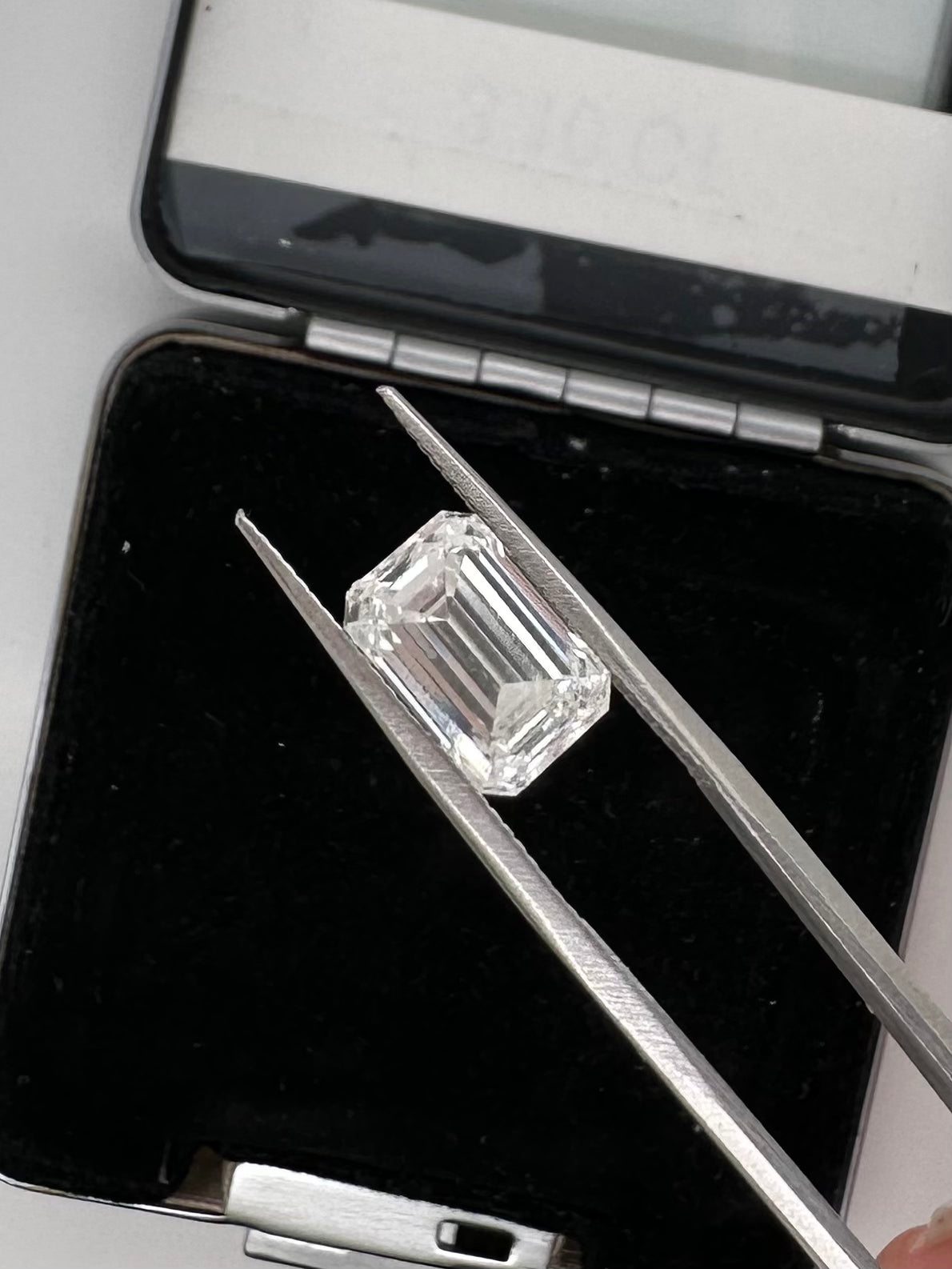 GIA 3.10CT Emerald LAB Diamond