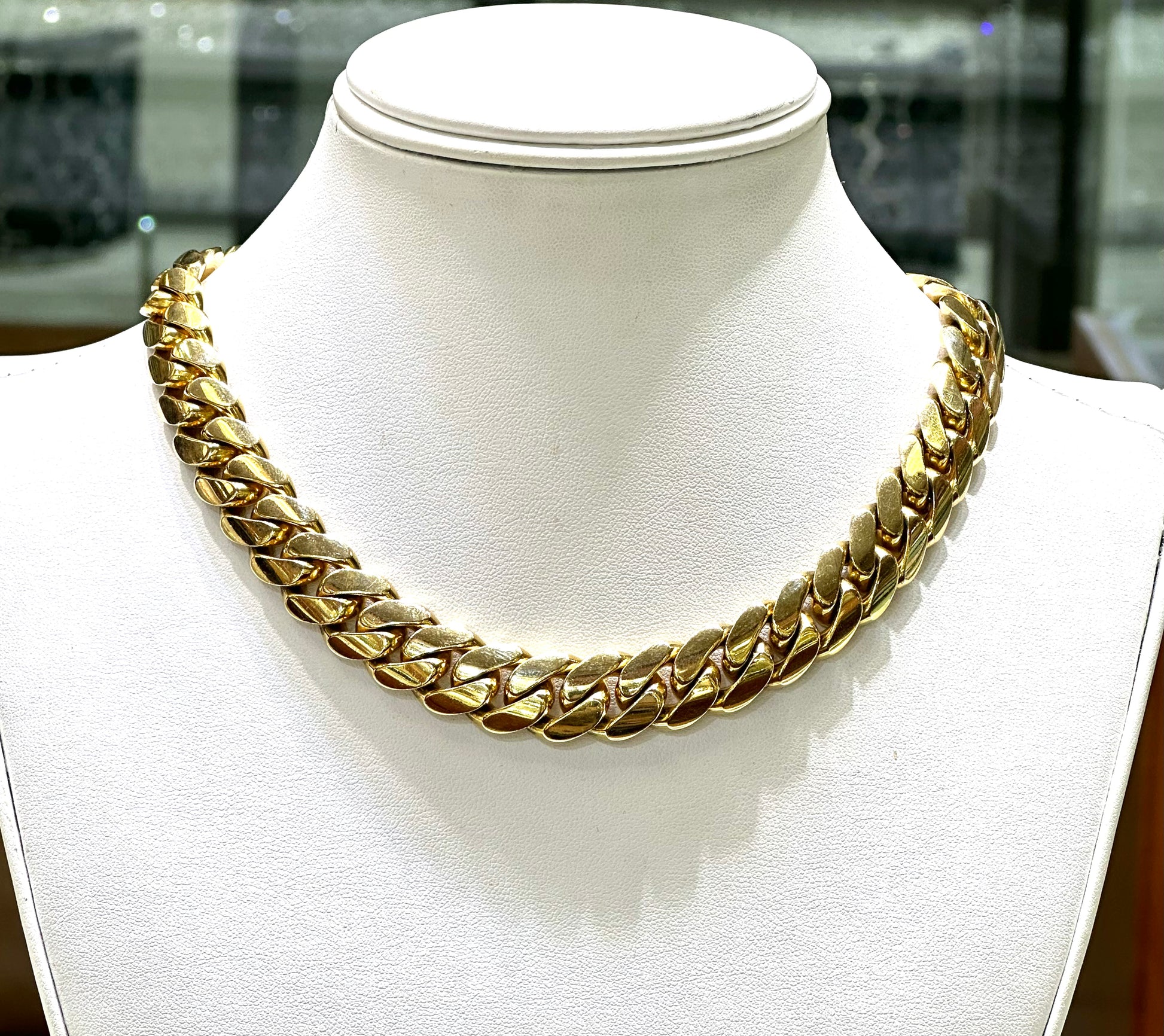 10K Yellow Gold Cuban Link Chain 14mm