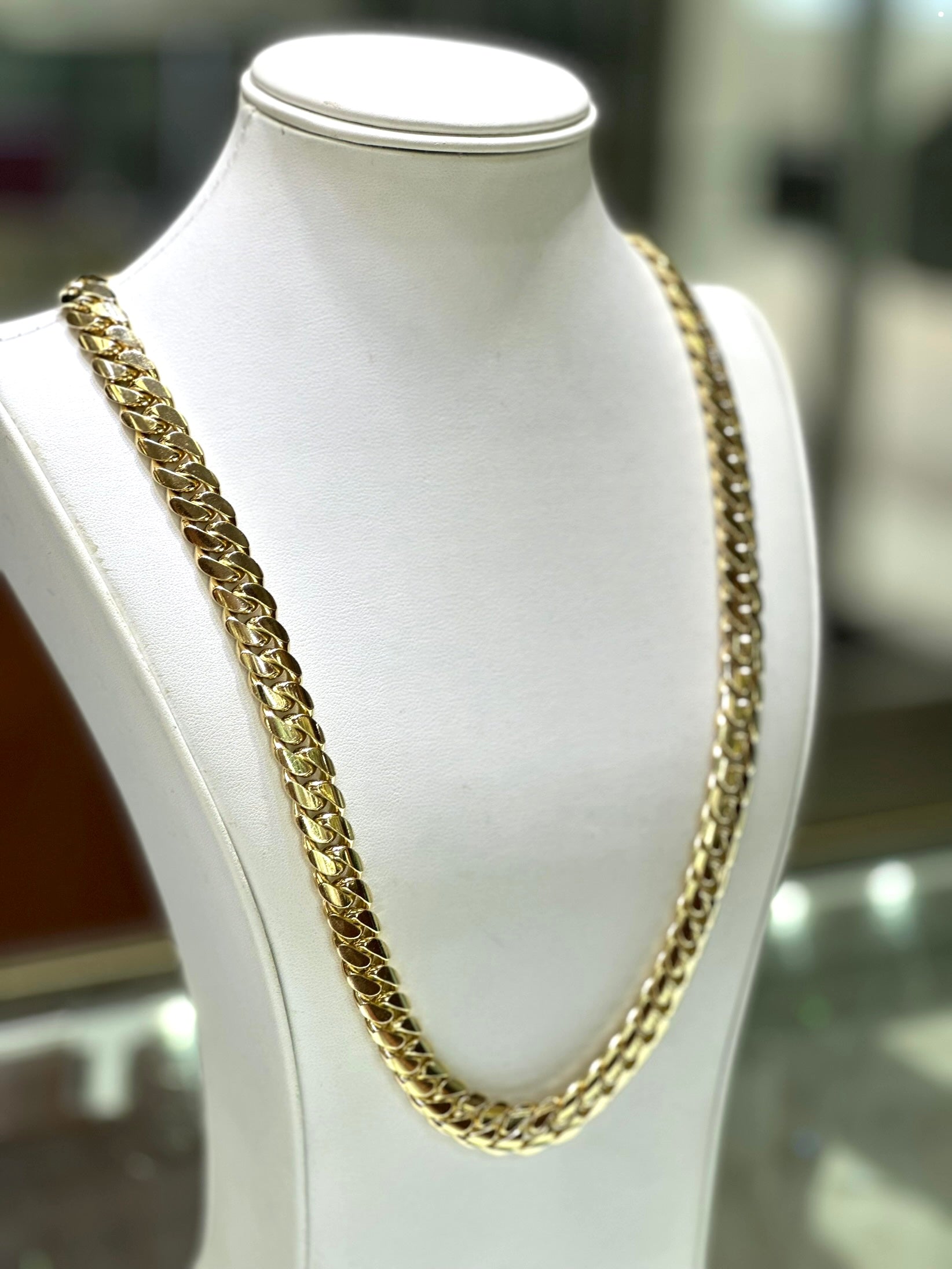 10K Yellow Gold Cuban Link Chain 12mm