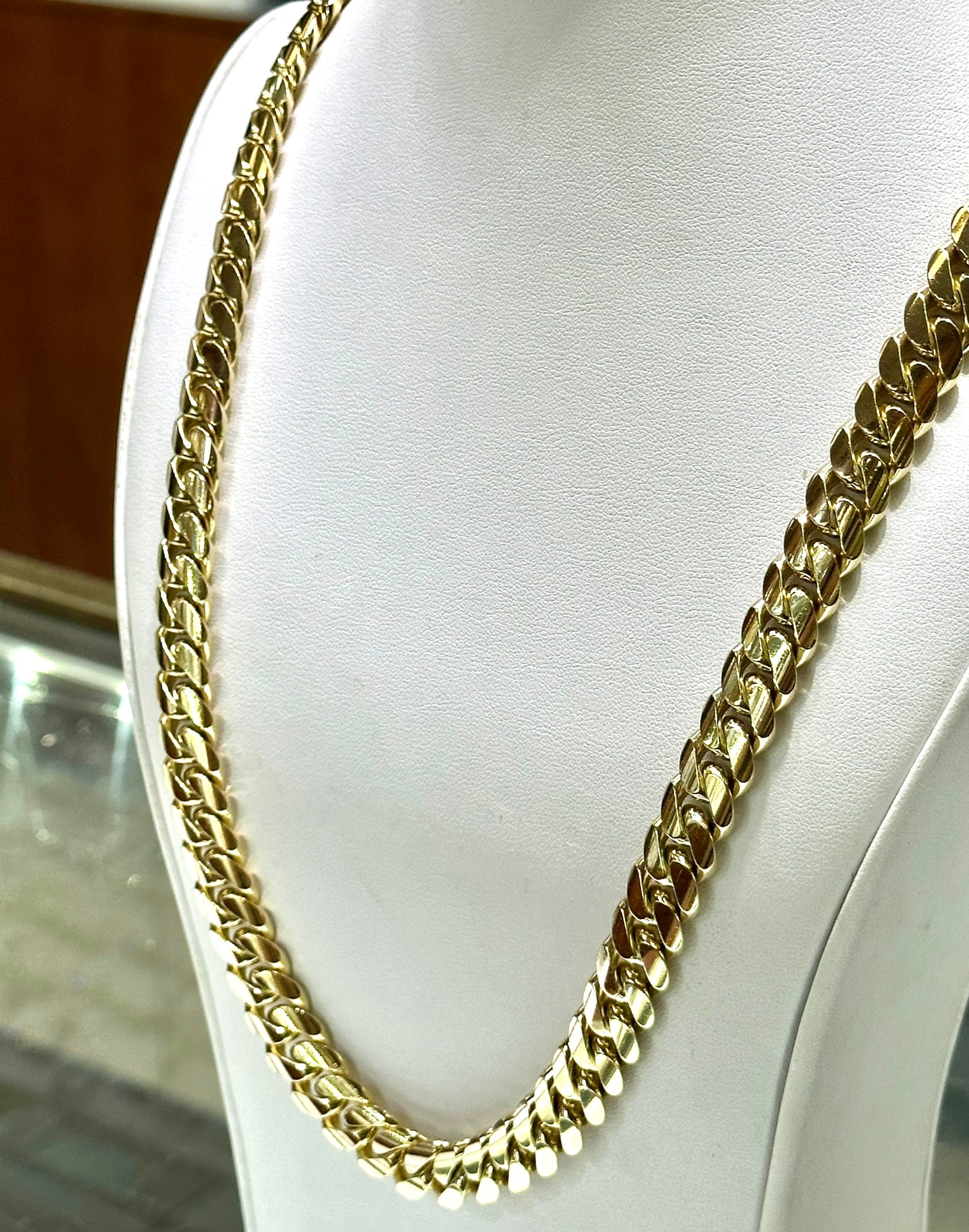 10K Yellow Gold Cuban Link Chain 12mm