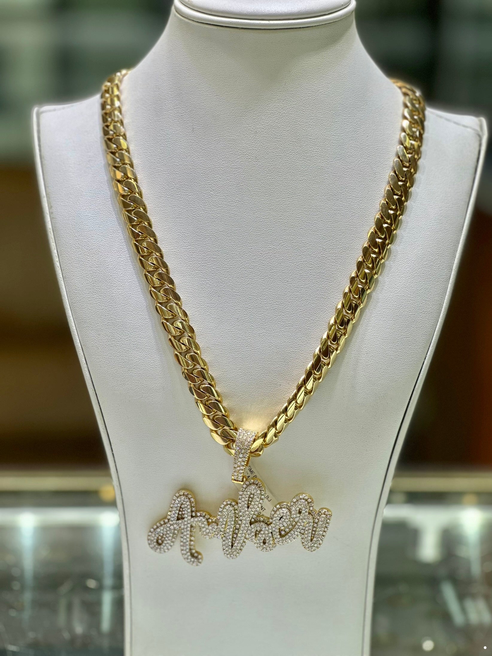 10K Yellow Gold Cuban Link Chain 12mm