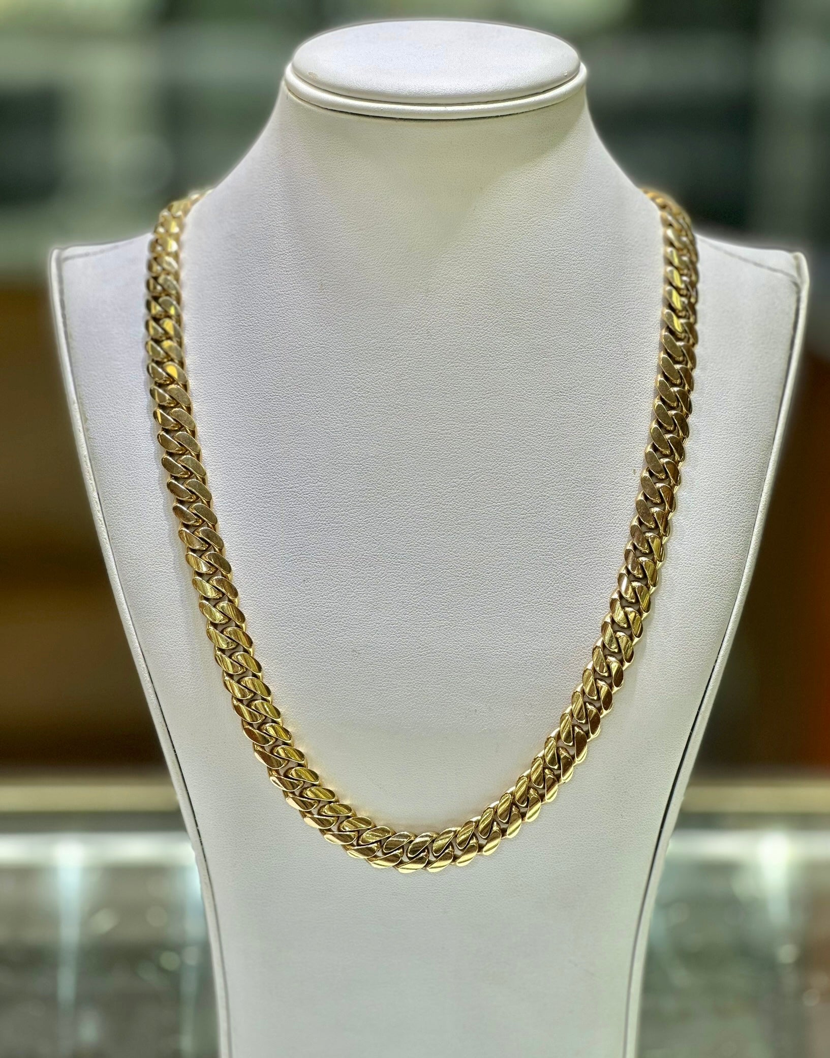 10K Yellow Gold Cuban Link Chain 11mm