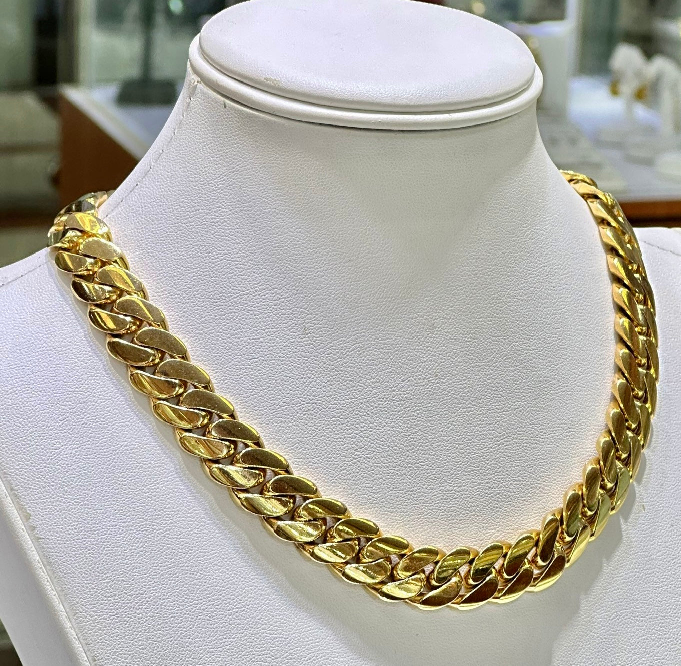 10K Yellow Gold Cuban Link Chain 16mm