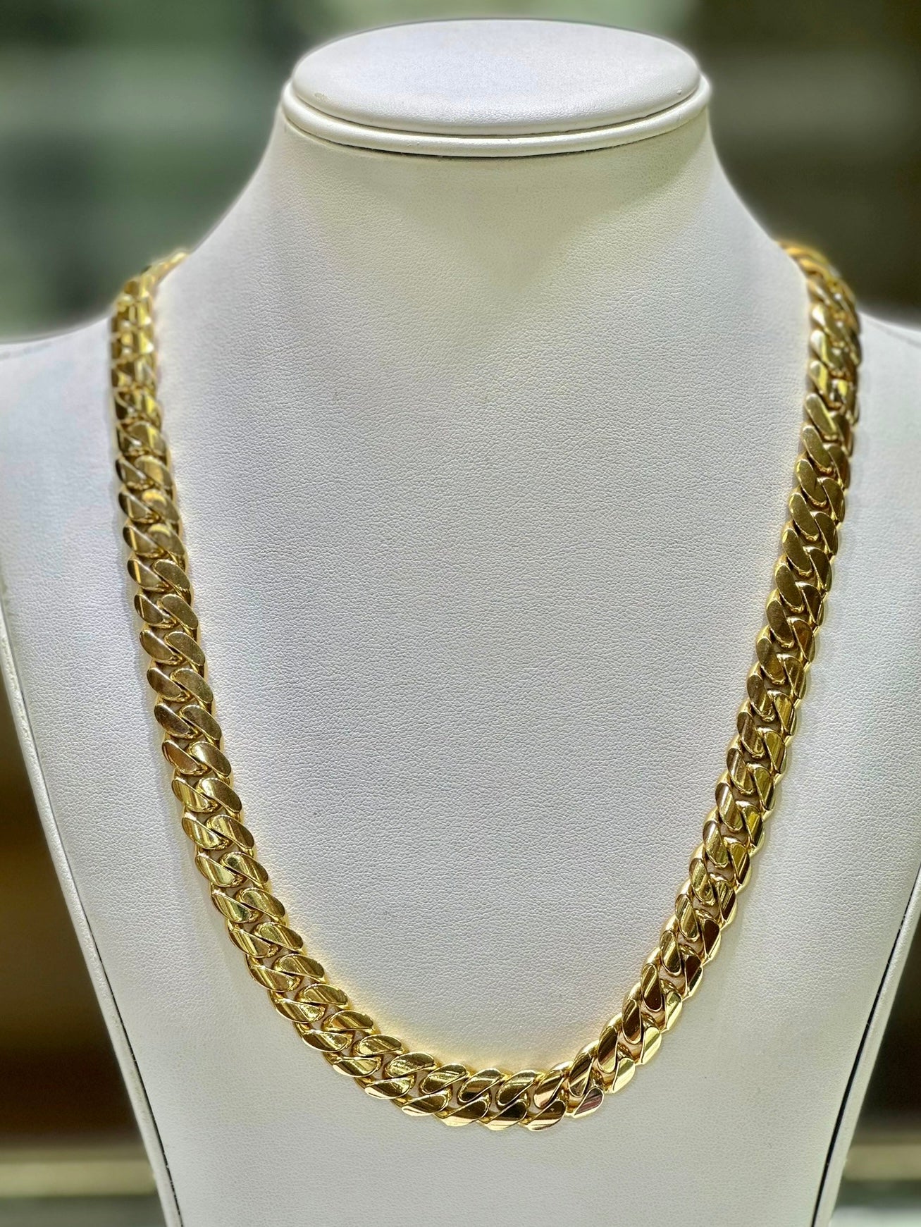 10K Yellow Gold Cuban Link Chain 15mm