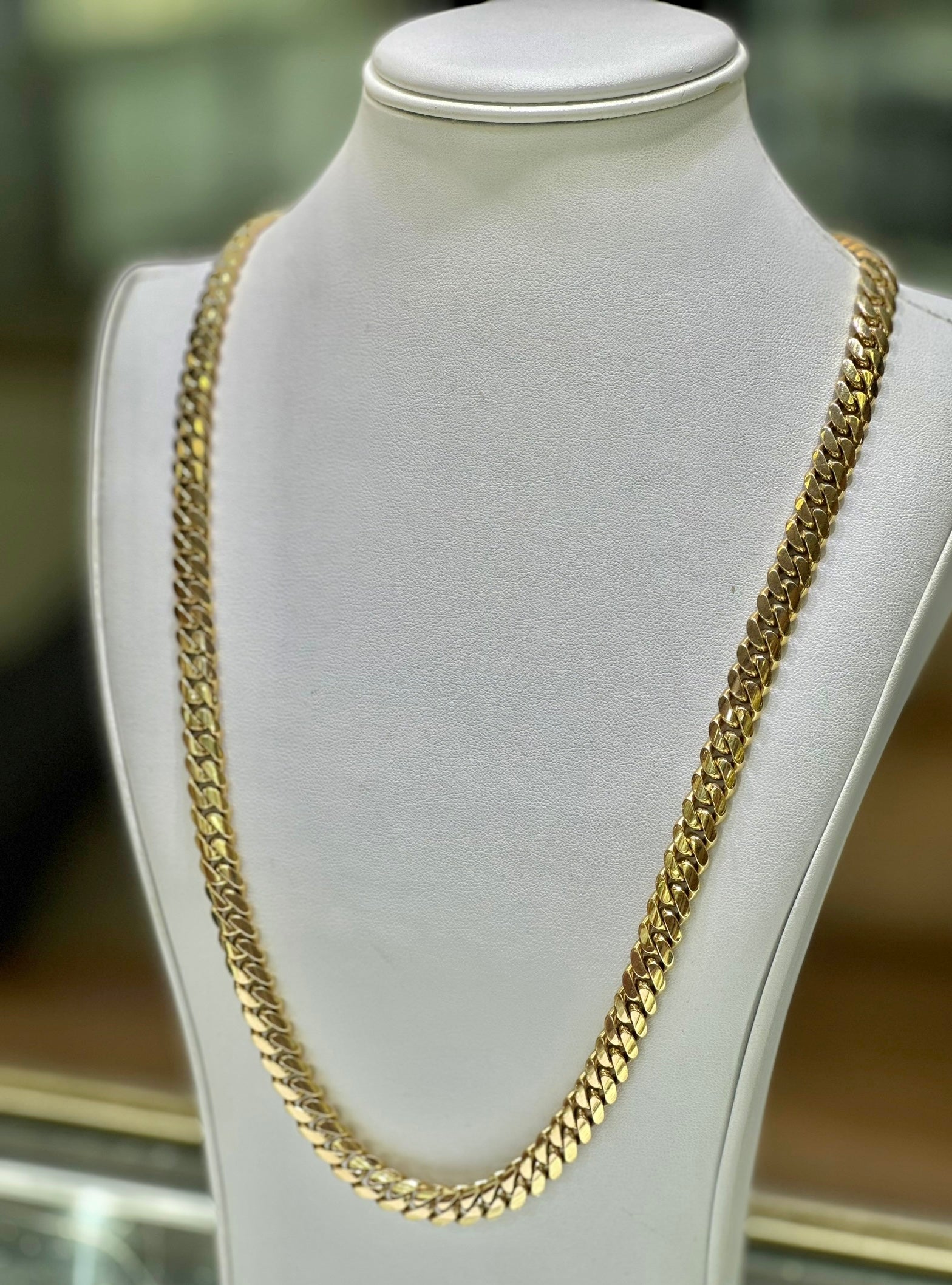 10K Yellow Gold Cuban Link Chain 9mm