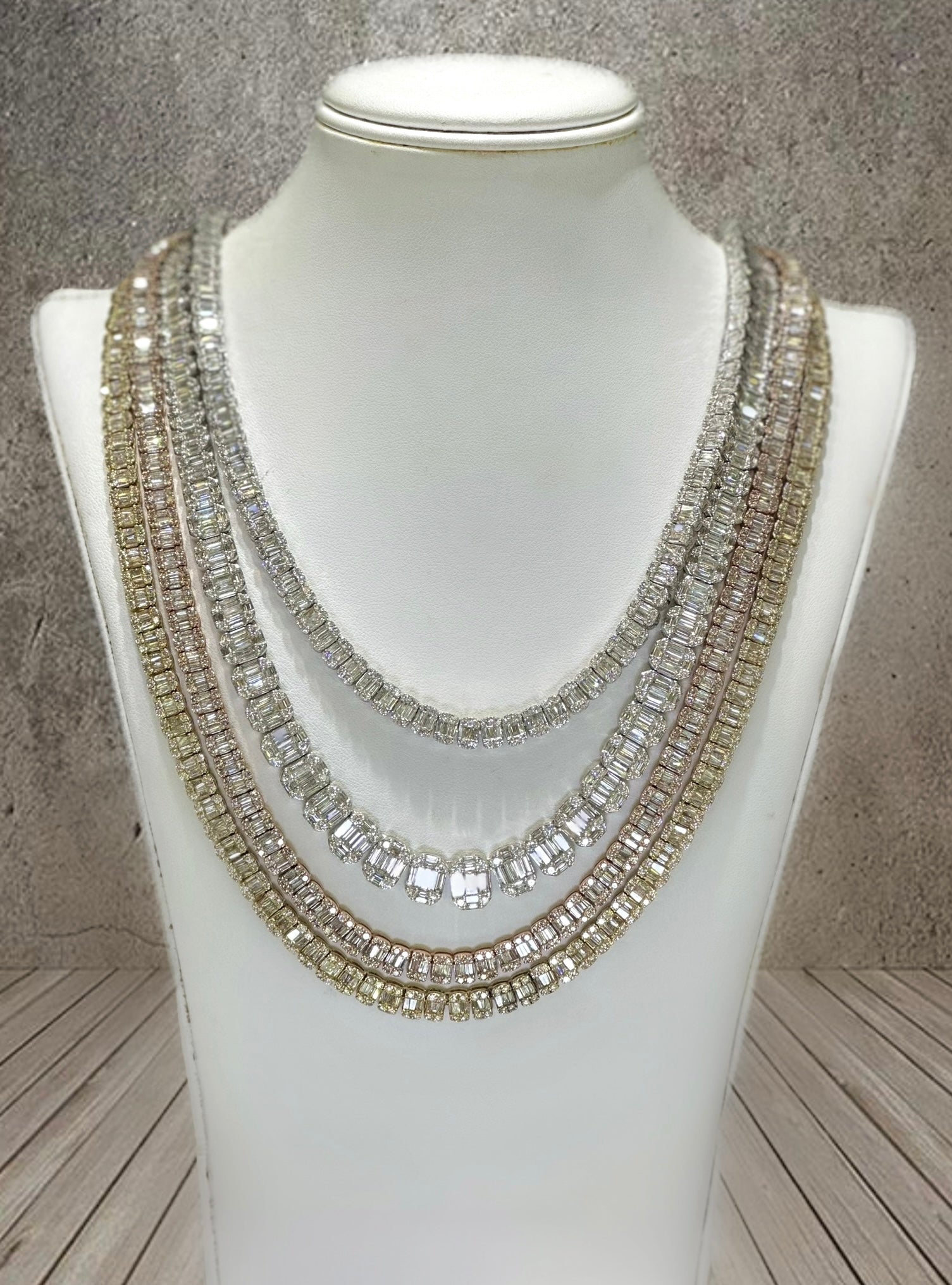 15.80CT Baguette & Round Diamond 10K Chain