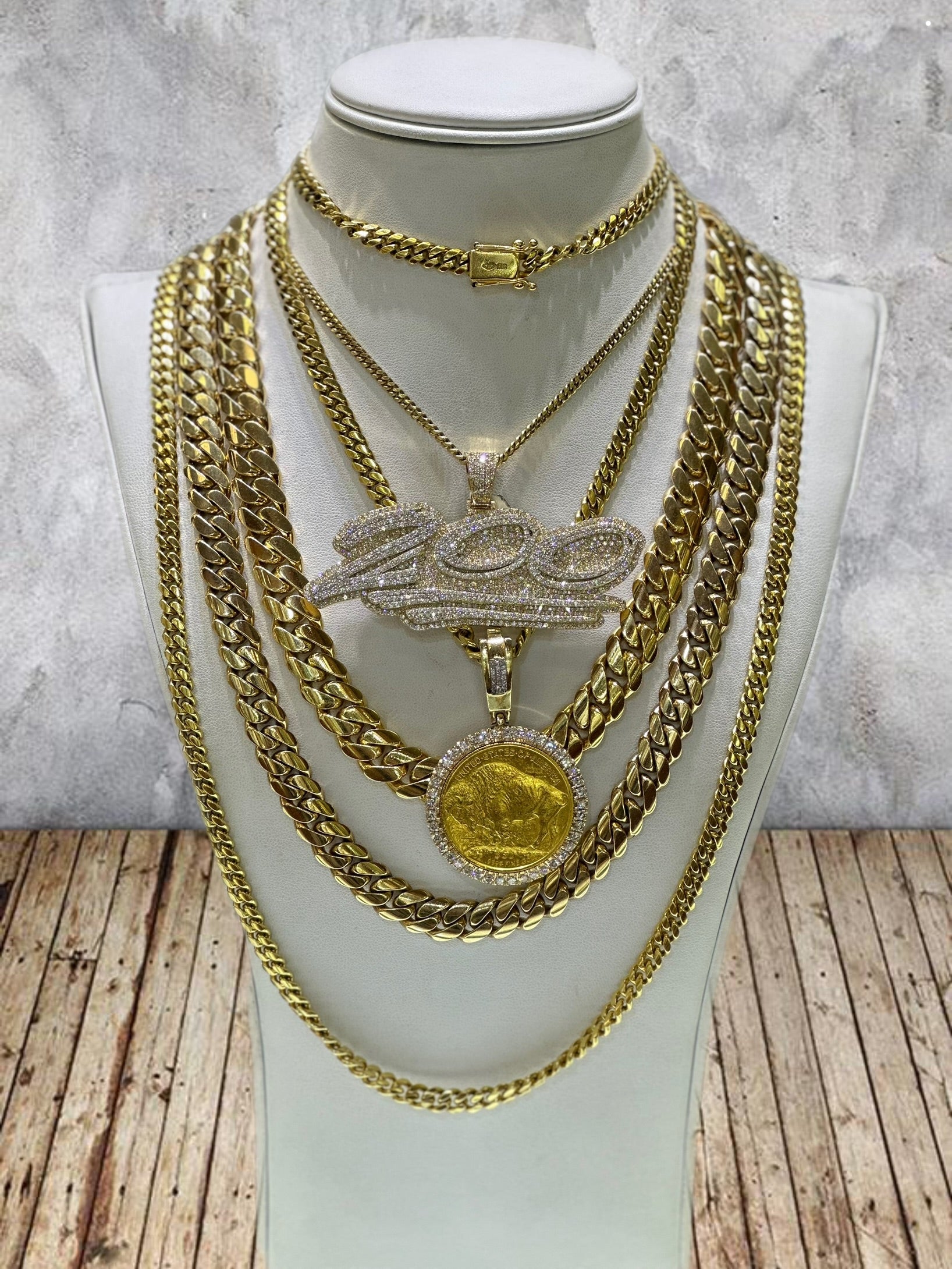 10K Yellow Gold Cuban Link Chain 11mm